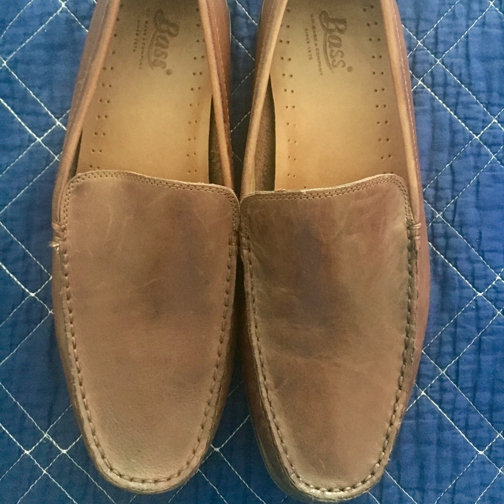 Size 10, Bass loafers